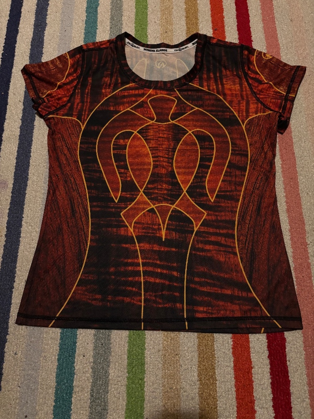 INKnBURN "Honu" Wood Carved Hawaiian Sea Turtle Tech Shirt, Women's Size XL
